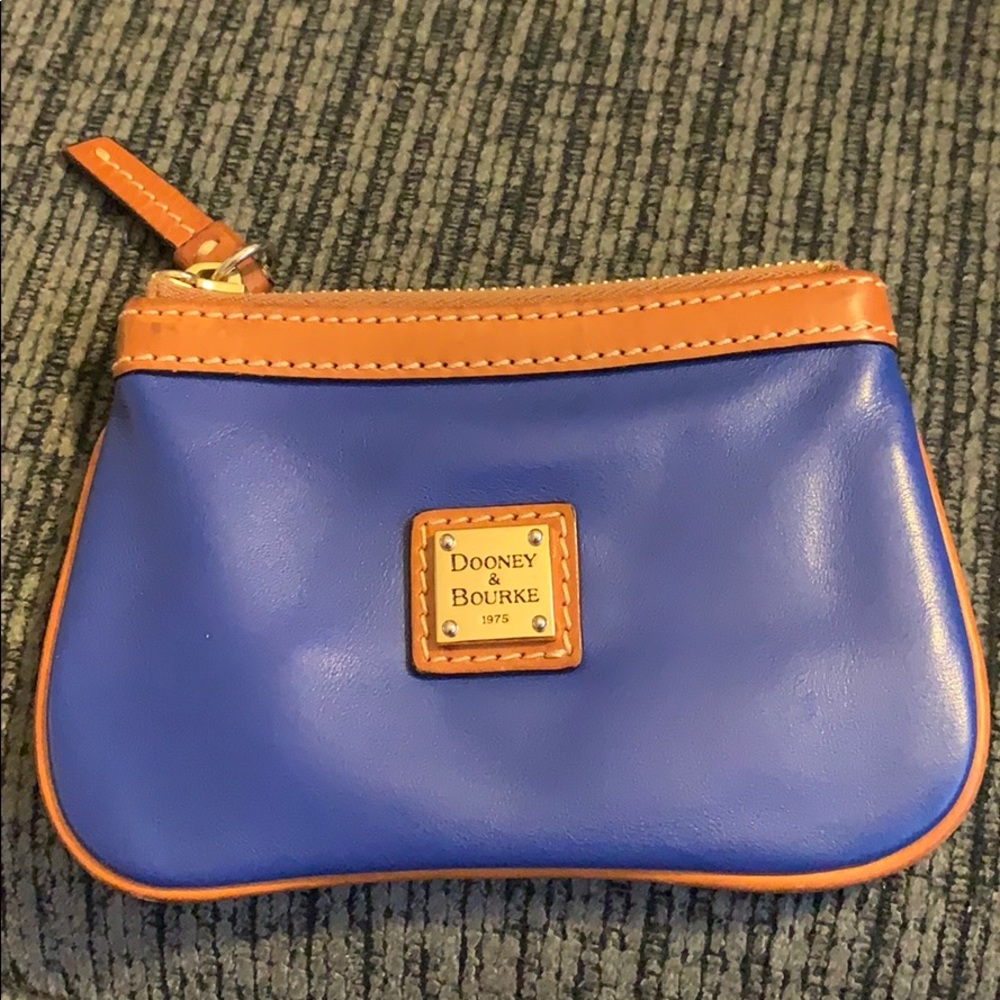 Dooney & Bourke Wallet for money/coins/cards